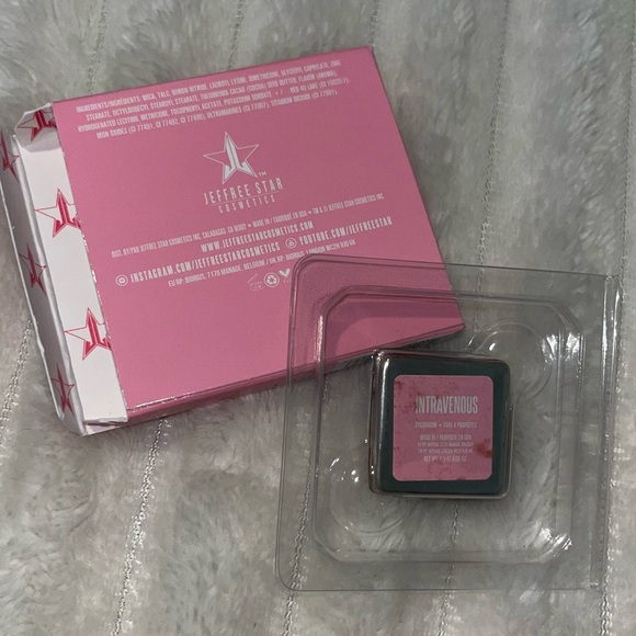 Jeffree Star Cosmetics Eyeshadow Single • Intravenous - Picture 3 of 6